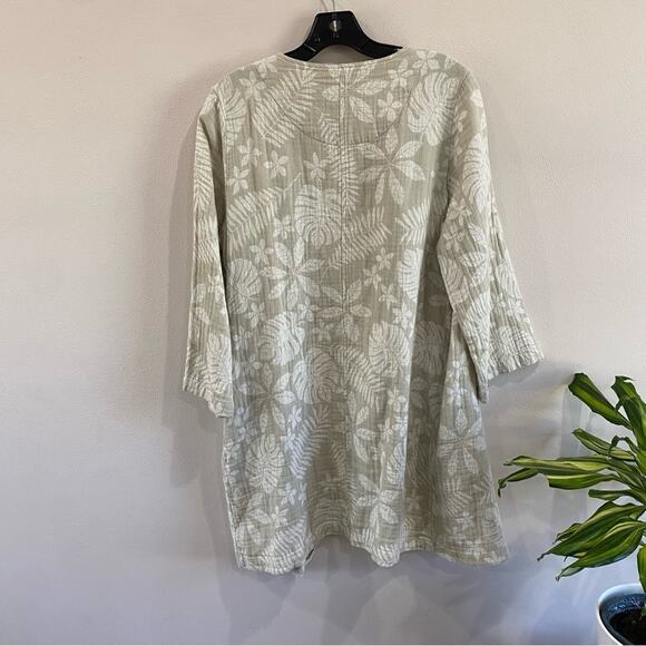 Tahari | Linen Blend Open Front Cardigan - Picture 2 of 9